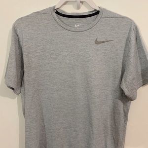 Men’s Nike Shirt